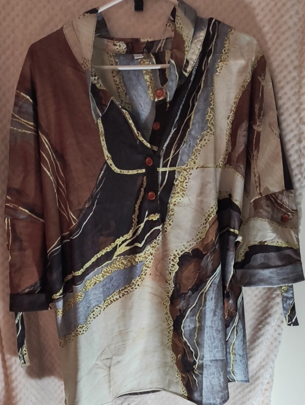 Women's Brown & Black Patterned Long-Sleeve Shirt
